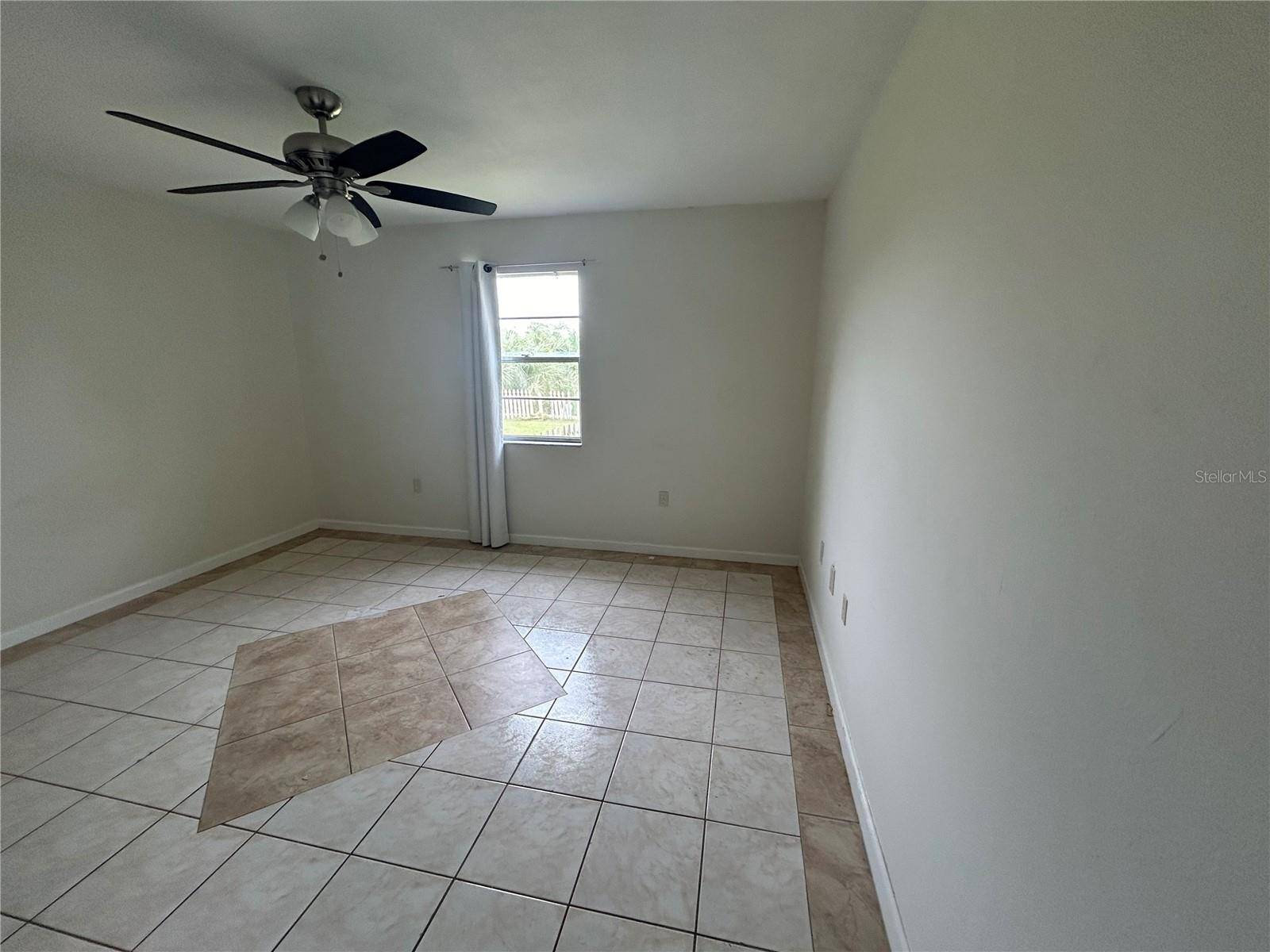 Port Charlotte, FL 33954,183 BAMBOO DR #B