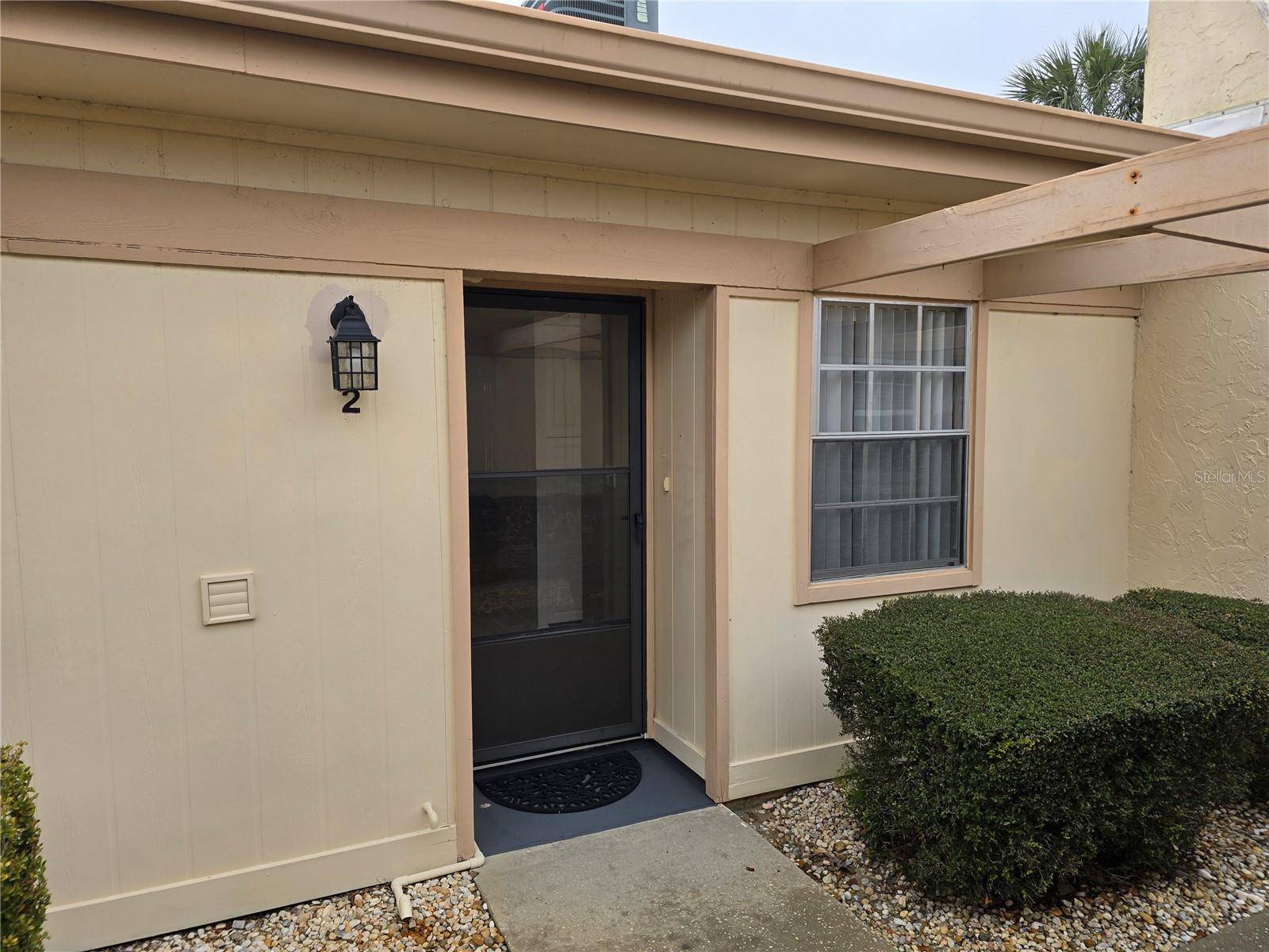 Port Richey, FL 34668,11122 PEMBRIDGE CT #2