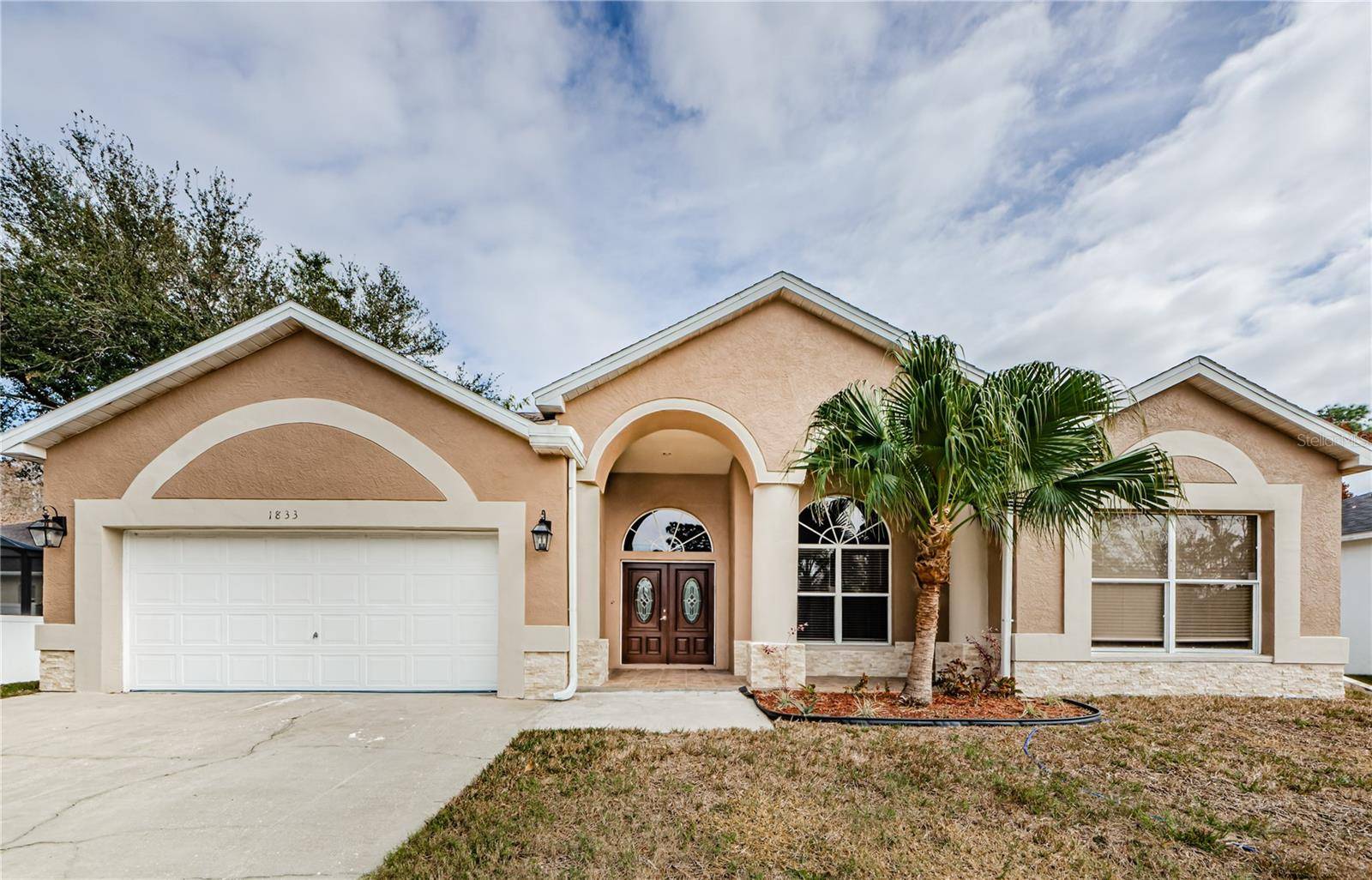 Tarpon Springs, FL 34689,1833 HILLCREST ST