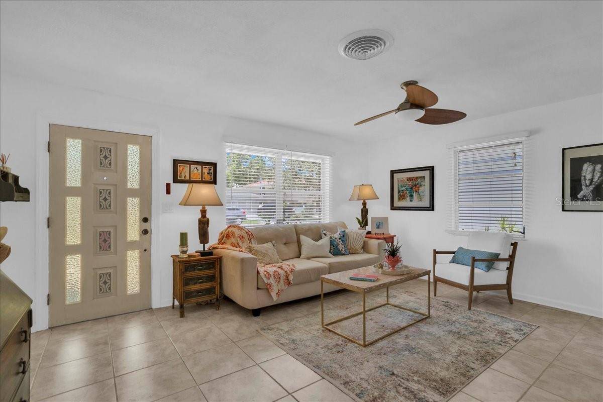 St Petersburg, FL 33703,1742 MISSISSIPPI AVE NE