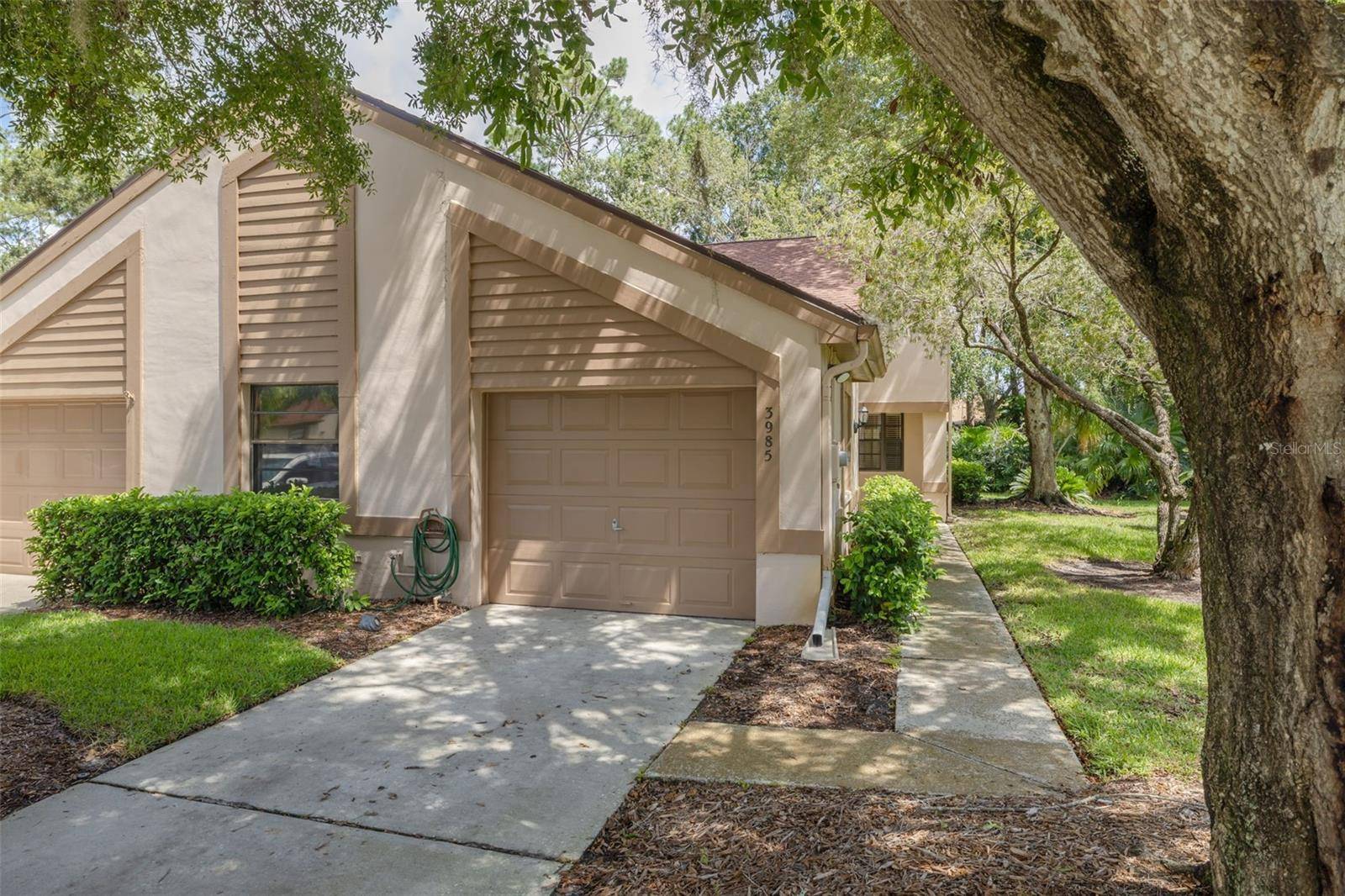Palm Harbor, FL 34685,3985 MERMOOR DR