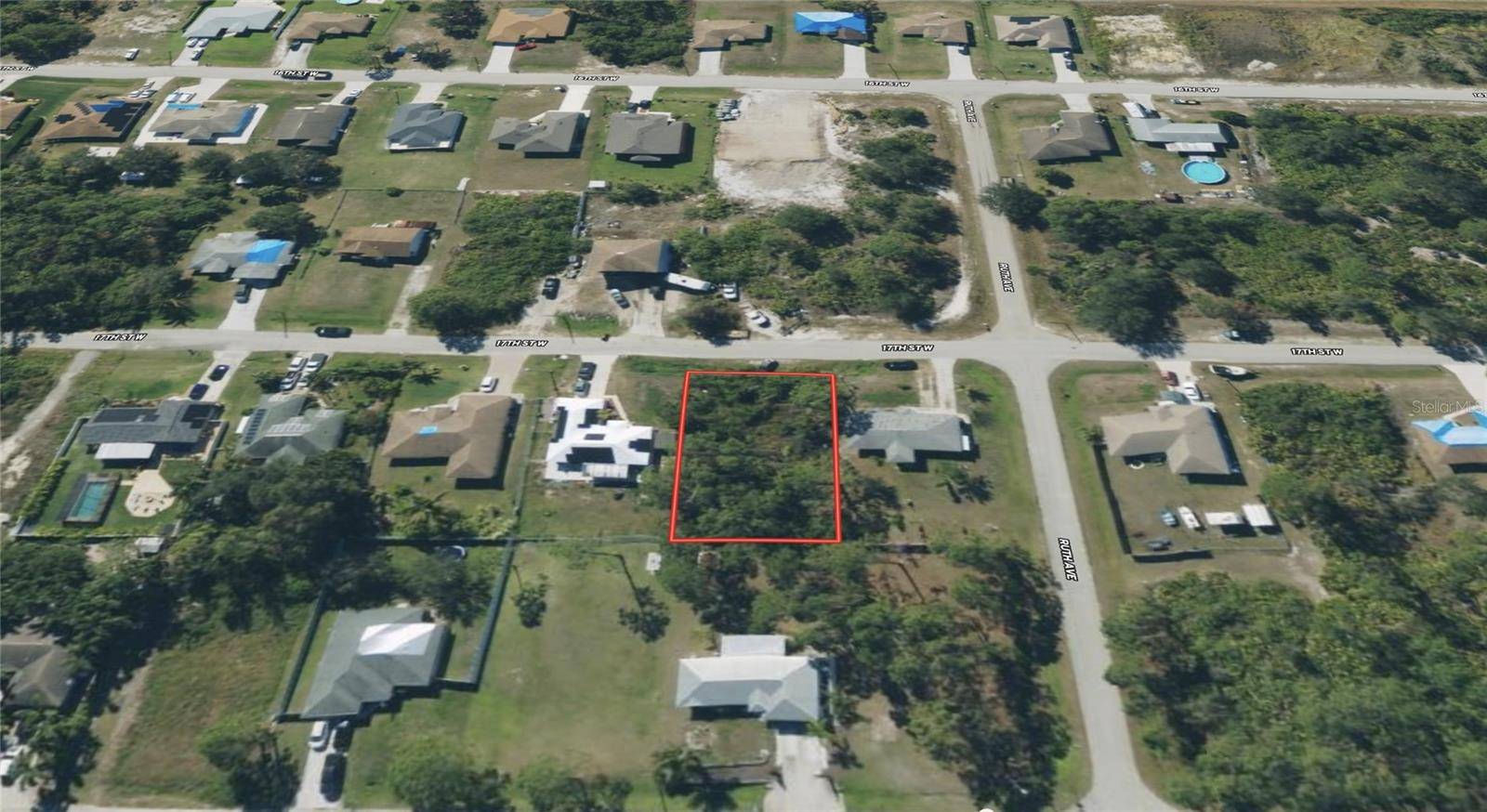 Lehigh Acres, FL 33971,3216 17TH ST W