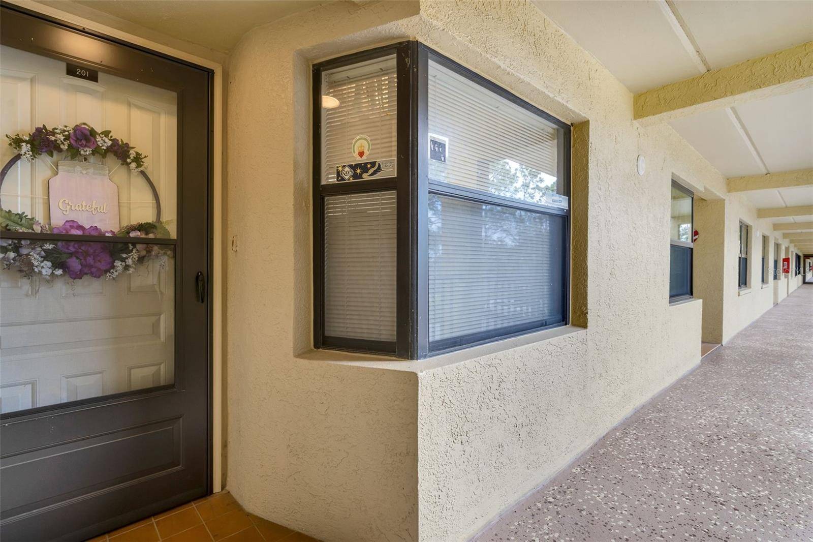 St Petersburg, FL 33709,5849 PARK ST N #201