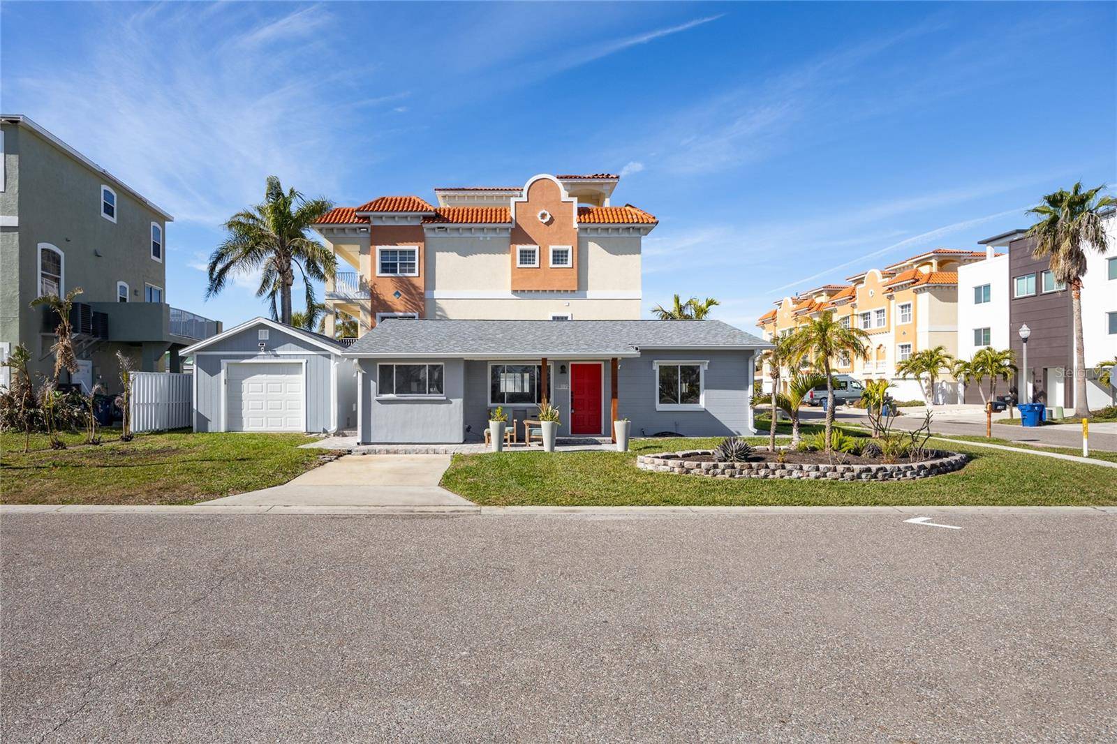 Redington Shores, FL 33708,189 175TH AVE E