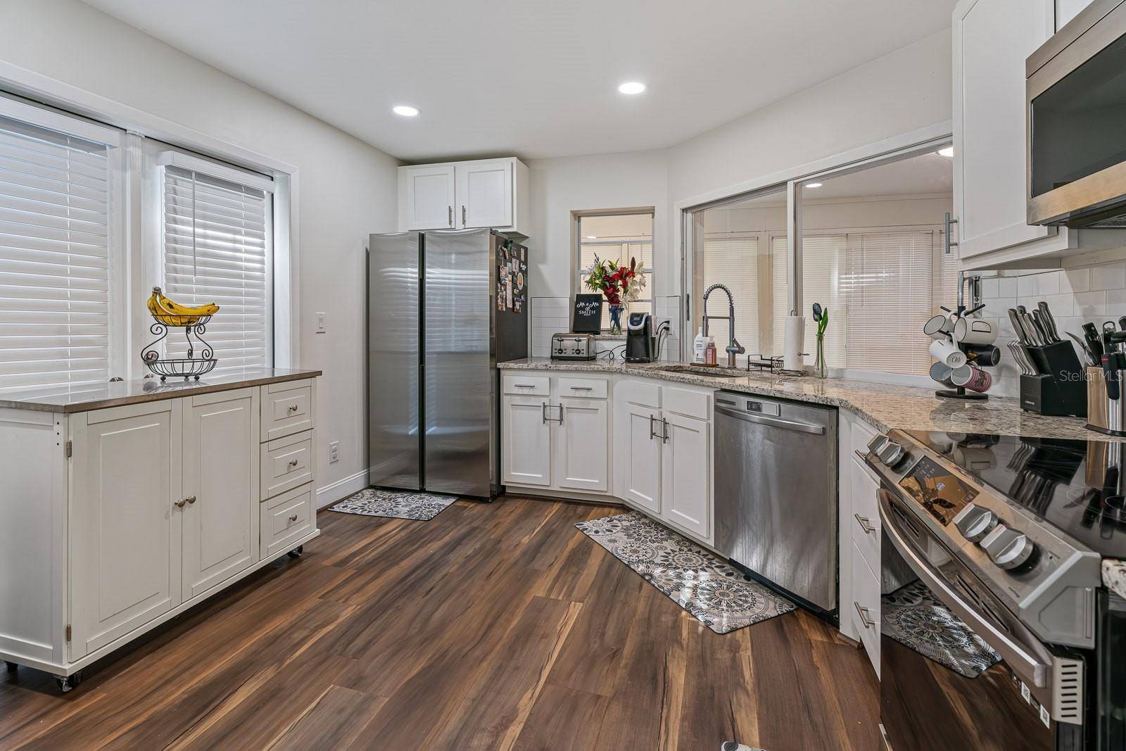 St Petersburg, FL 33702,764 CAPTIVA CT NE
