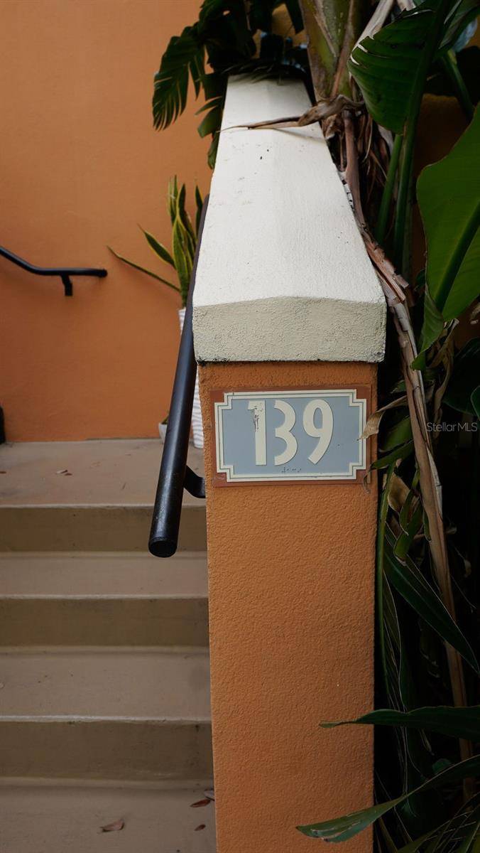 St Petersburg, FL 33701,200 4TH AVE S #139