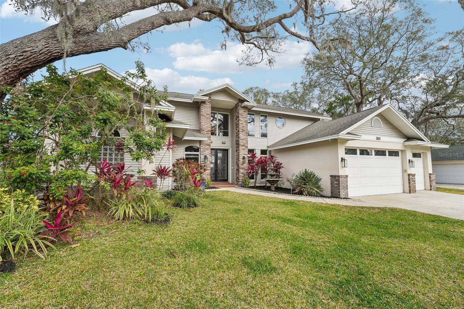 Crystal Beach, FL 34681,363 SANCTUARY DR