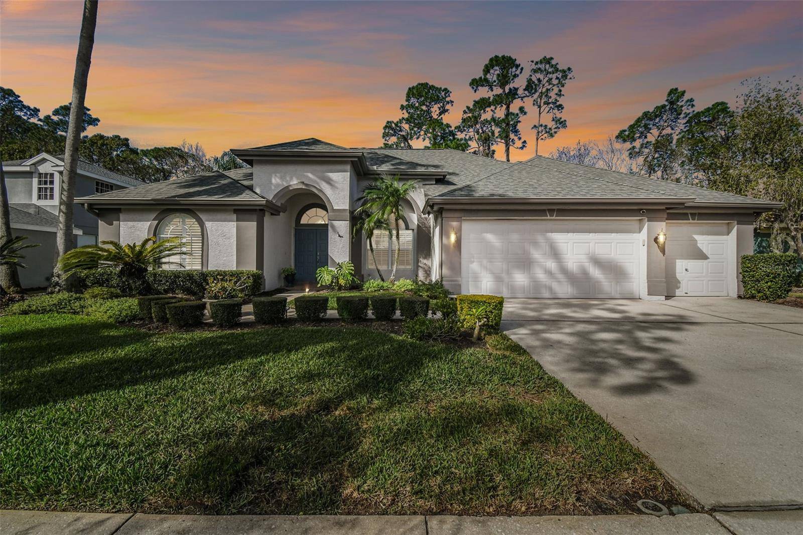 Tampa, FL 33626,10524 GREENCREST DR