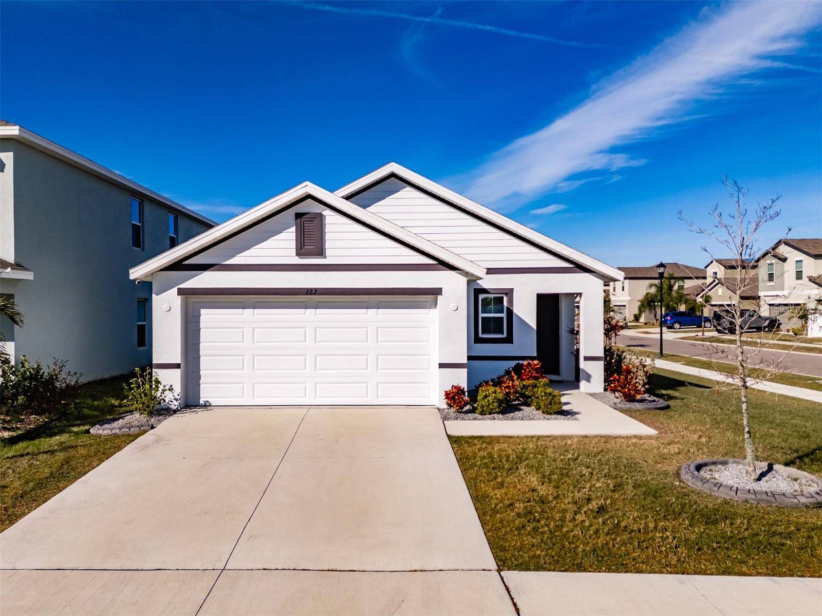 Ruskin, FL 33570,682 OLIVE CONCH ST