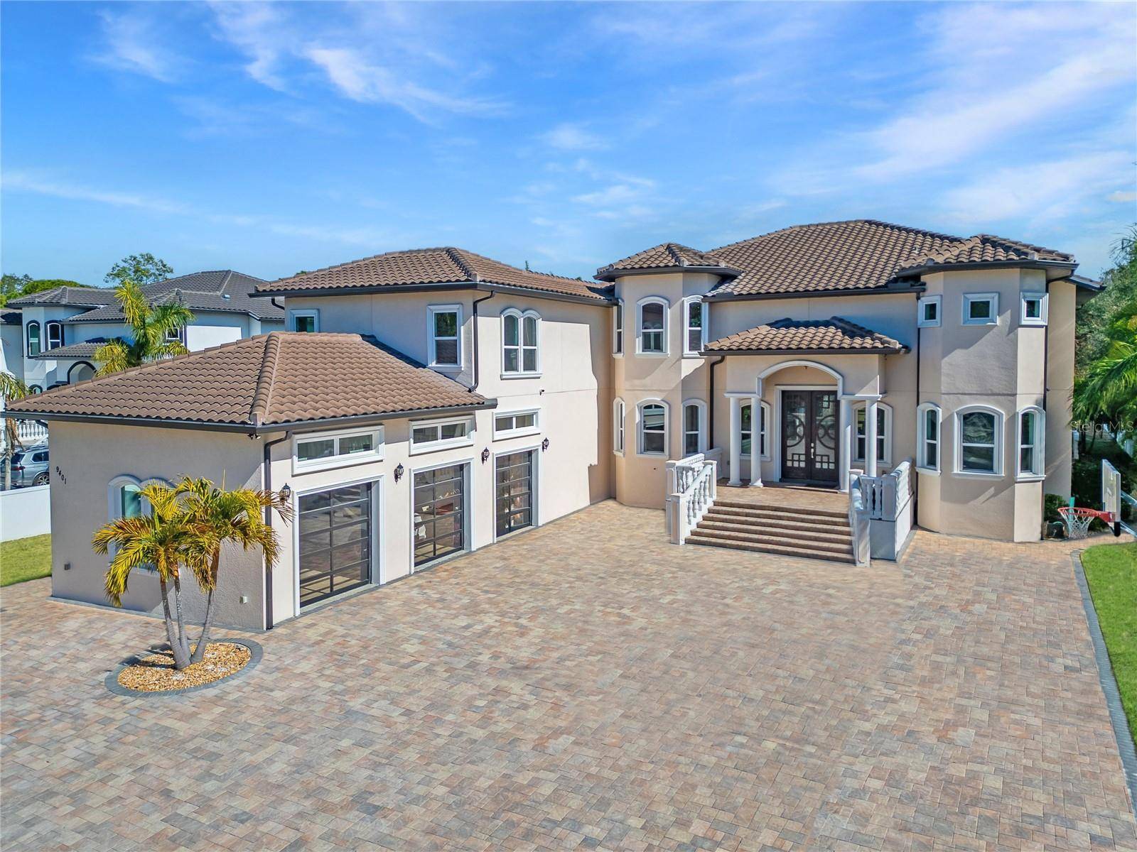Seminole, FL 33777,9401 93RD ST