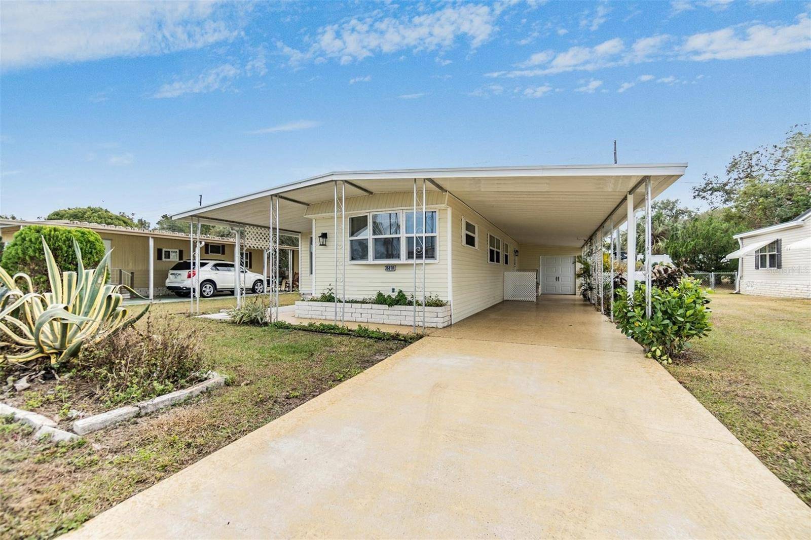 Zephyrhills, FL 33542,36810 KAY AVE
