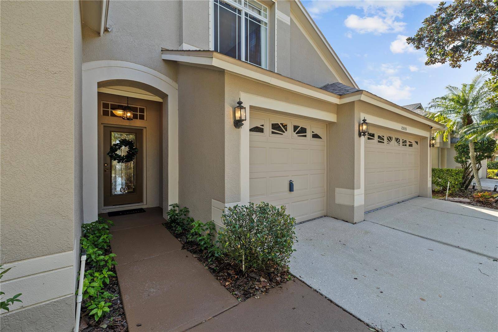 Lithia, FL 33547,15555 MARTINMEADOW DR