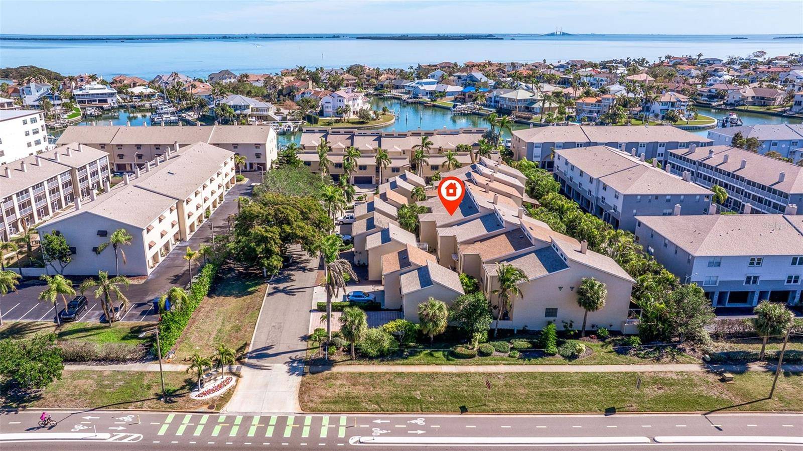 Tierra Verde, FL 33715,487 PINELLAS BAYWAY S #205