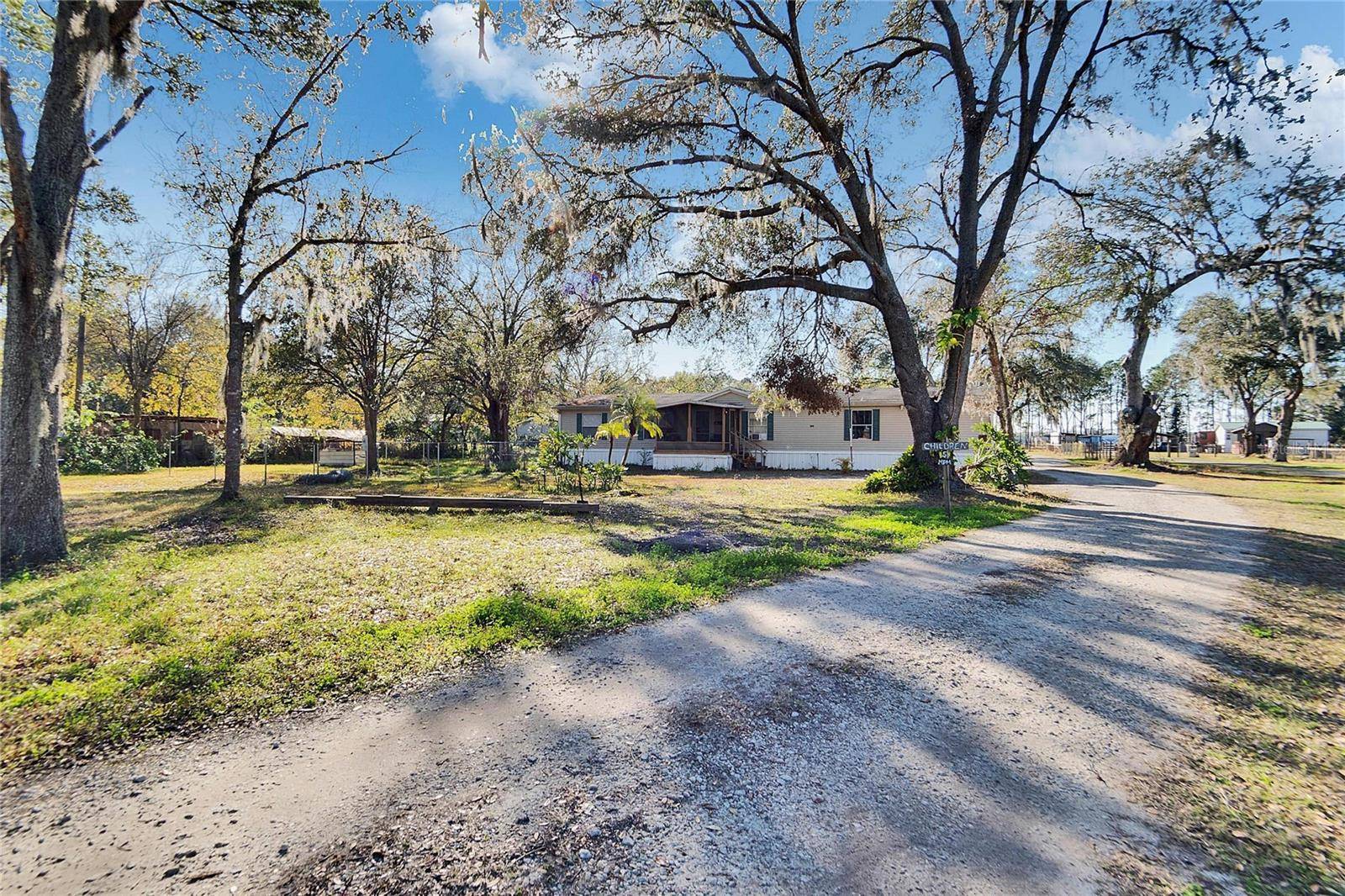 Plant City, FL 33565,6405 FIVE ACRE RD