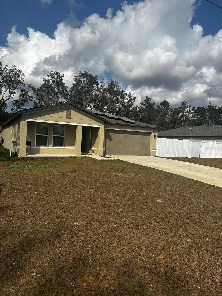 Spring Hill, FL 34608,8303 BEGONIA ST