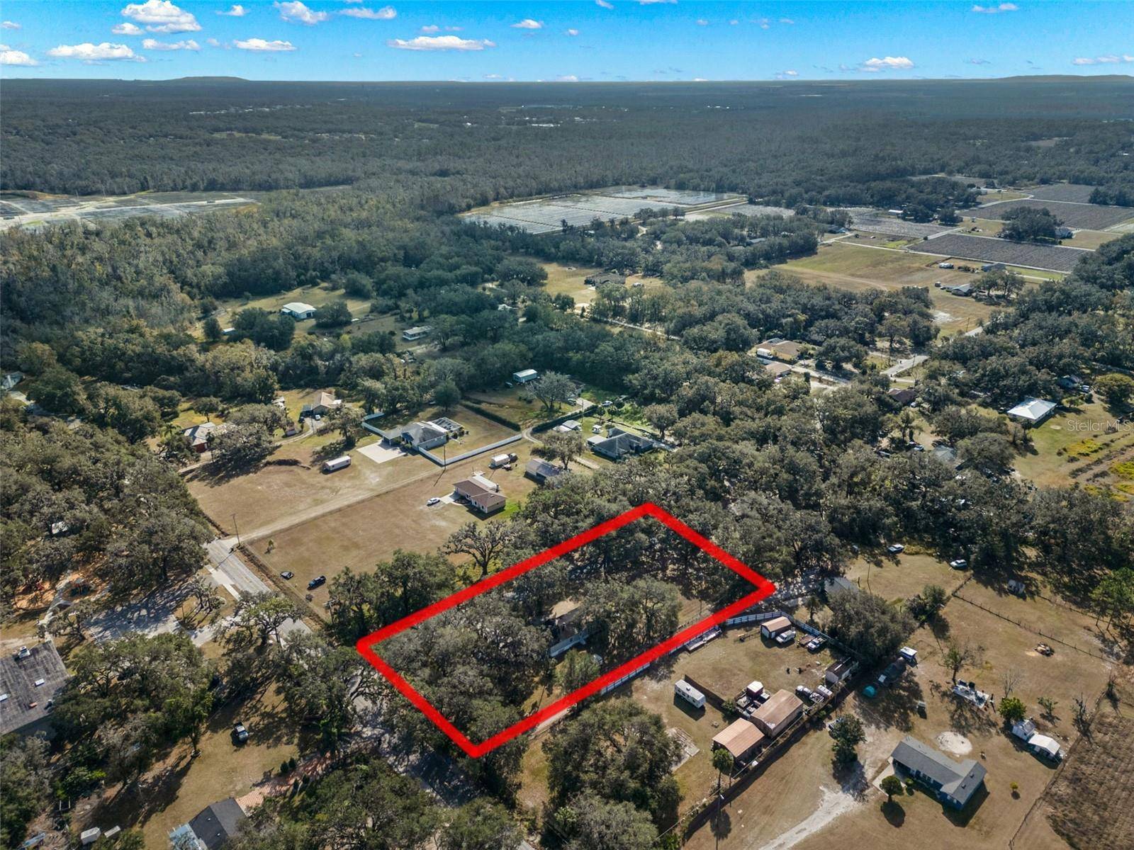 Plant City, FL 33567,5104 NESMITH RD