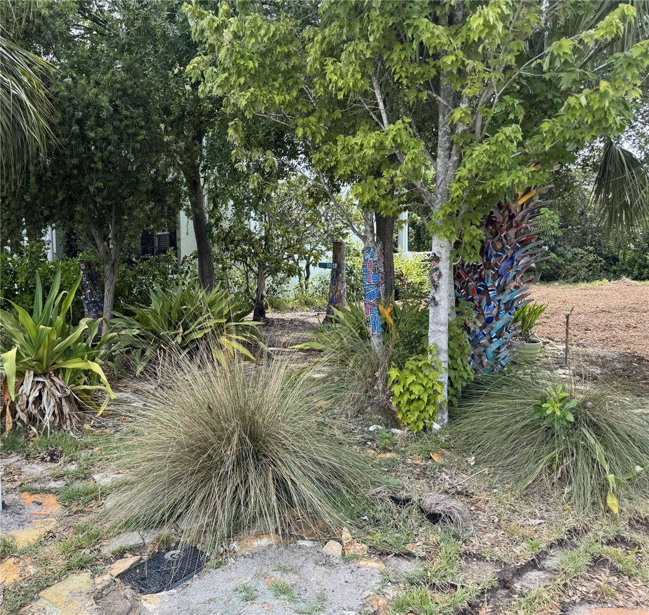 Tampa, FL 33606,830 S DAVIS BLVD