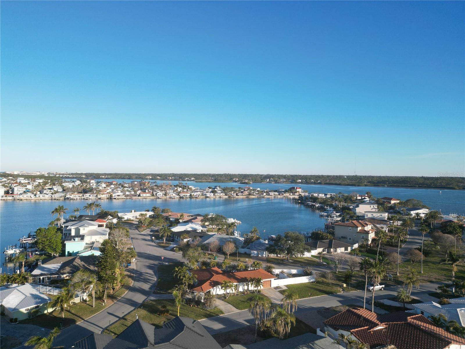 North Redington Beach, FL 33708,430 173RD AVE E