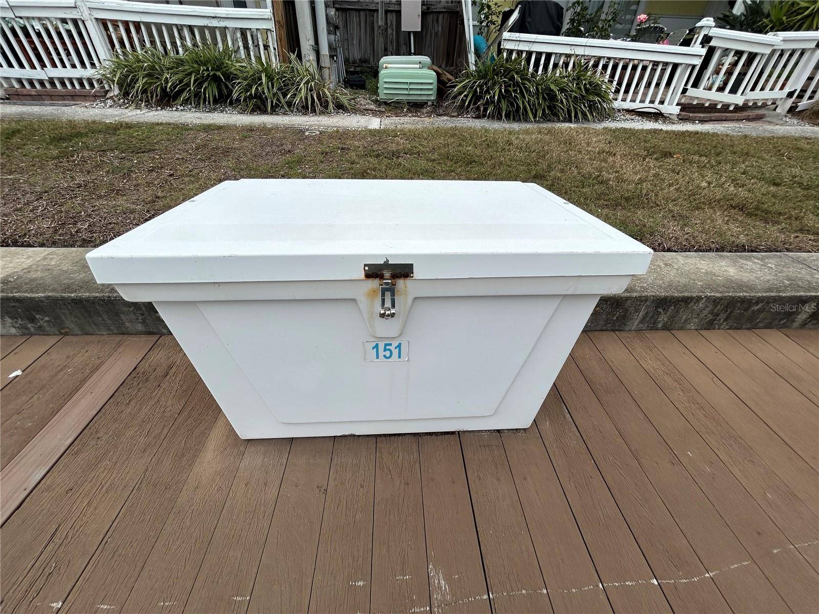 St Petersburg, FL 33705,00 BEACH DR SE #151SS