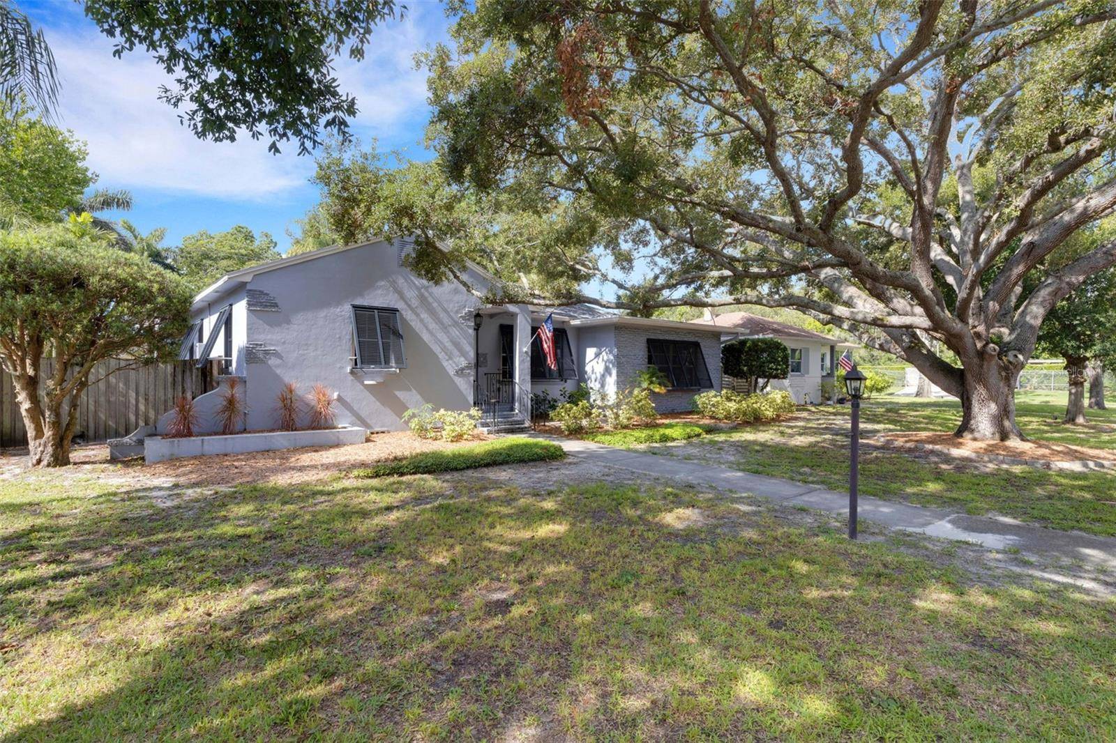 St Petersburg, FL 33704,314 33RD AVE NE