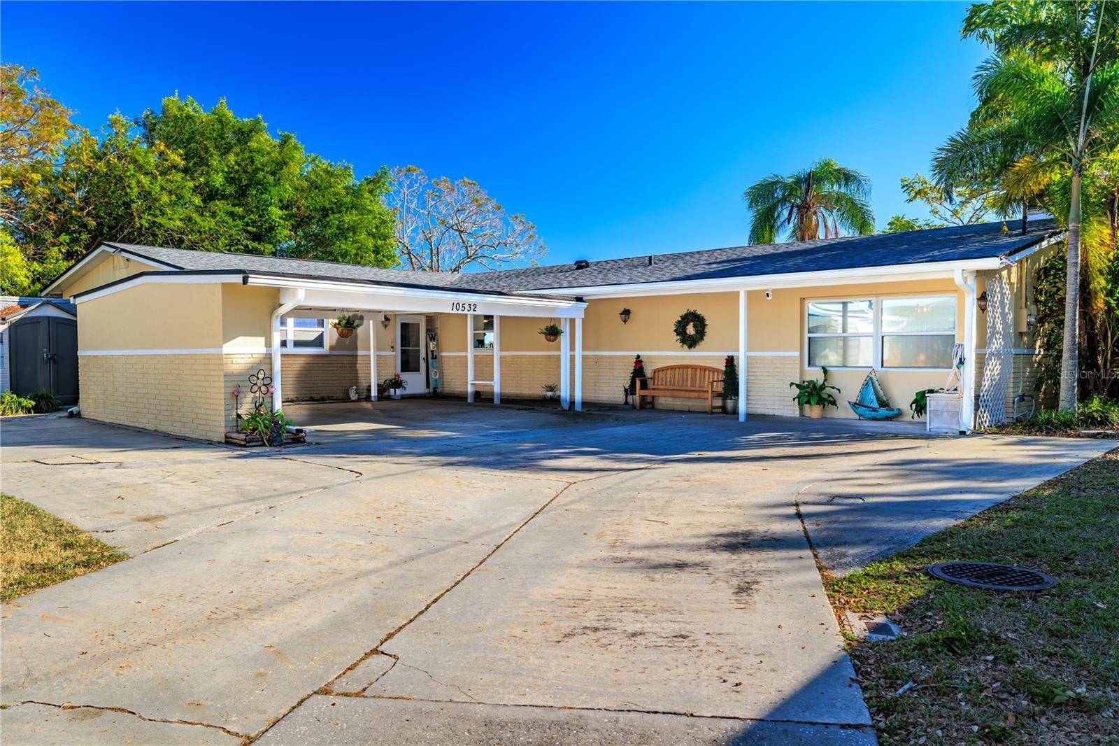 Seminole, FL 33772,10532 94TH PL