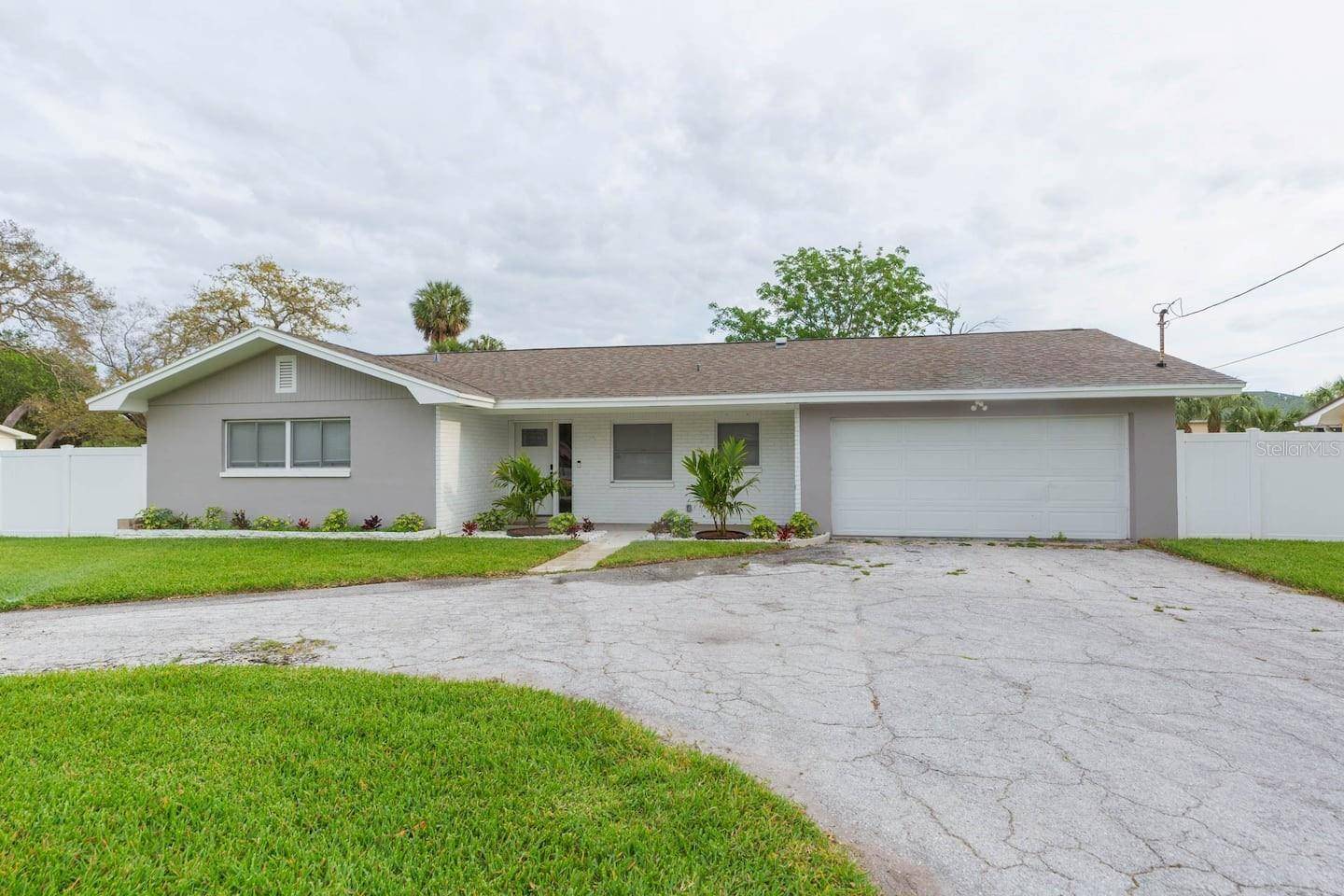 Clearwater, FL 33756,1613 DRUID RD E