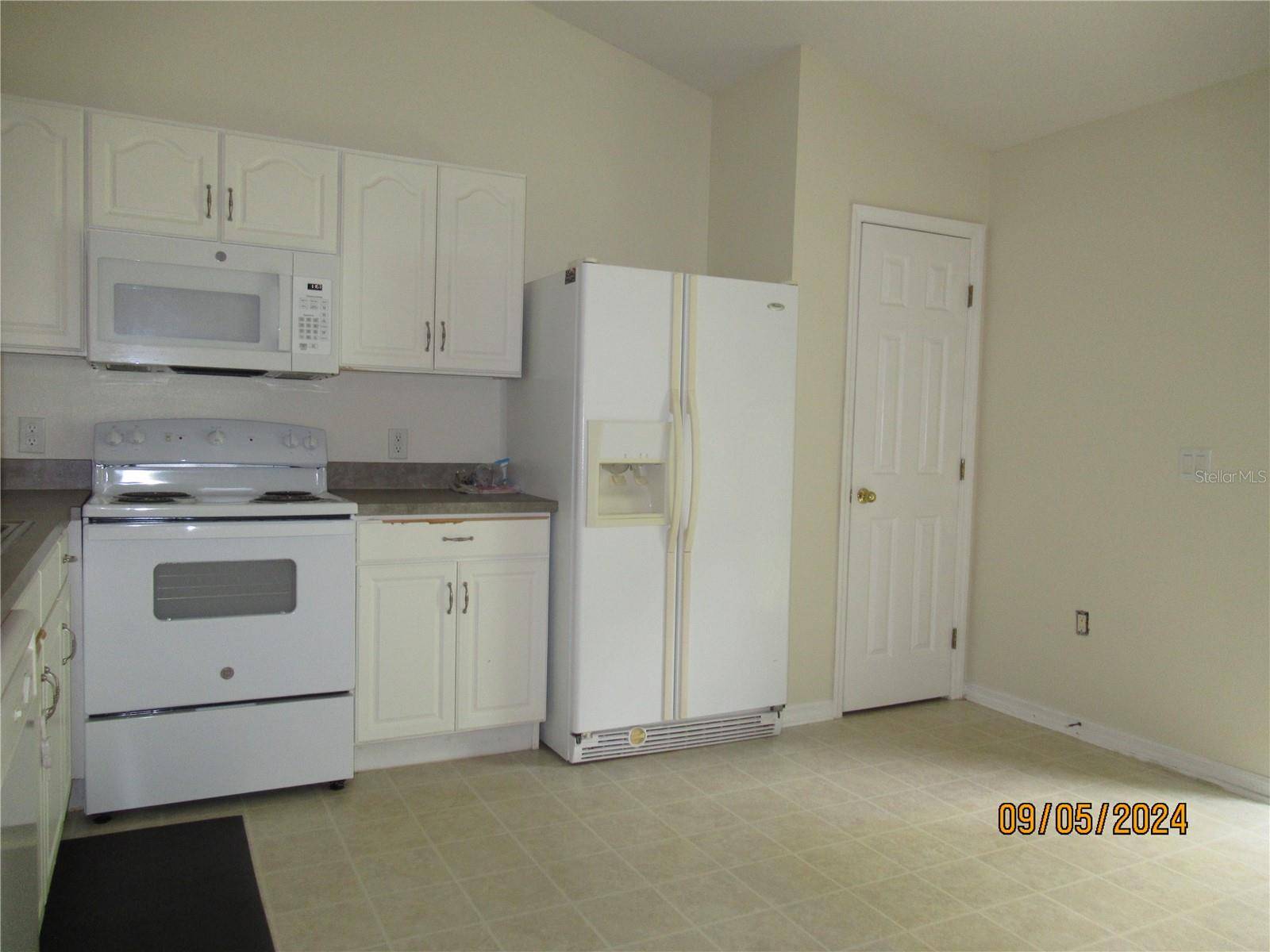 Seffner, FL 33584,11818 MANGO GROVES BLVD