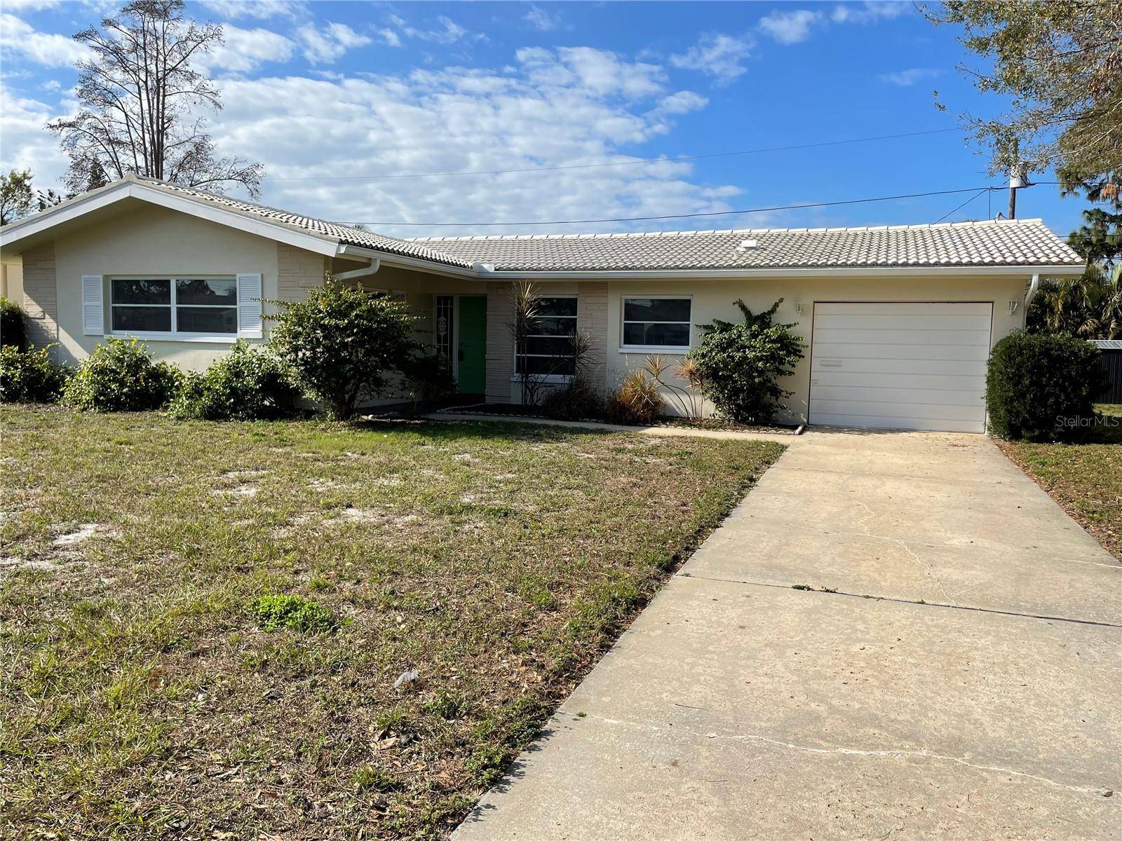 Clearwater, FL 33763,2051 HIGH RIDGE DR
