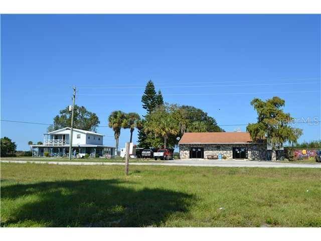 Okeechobee, FL 34974,6275 US-441 HWY SE