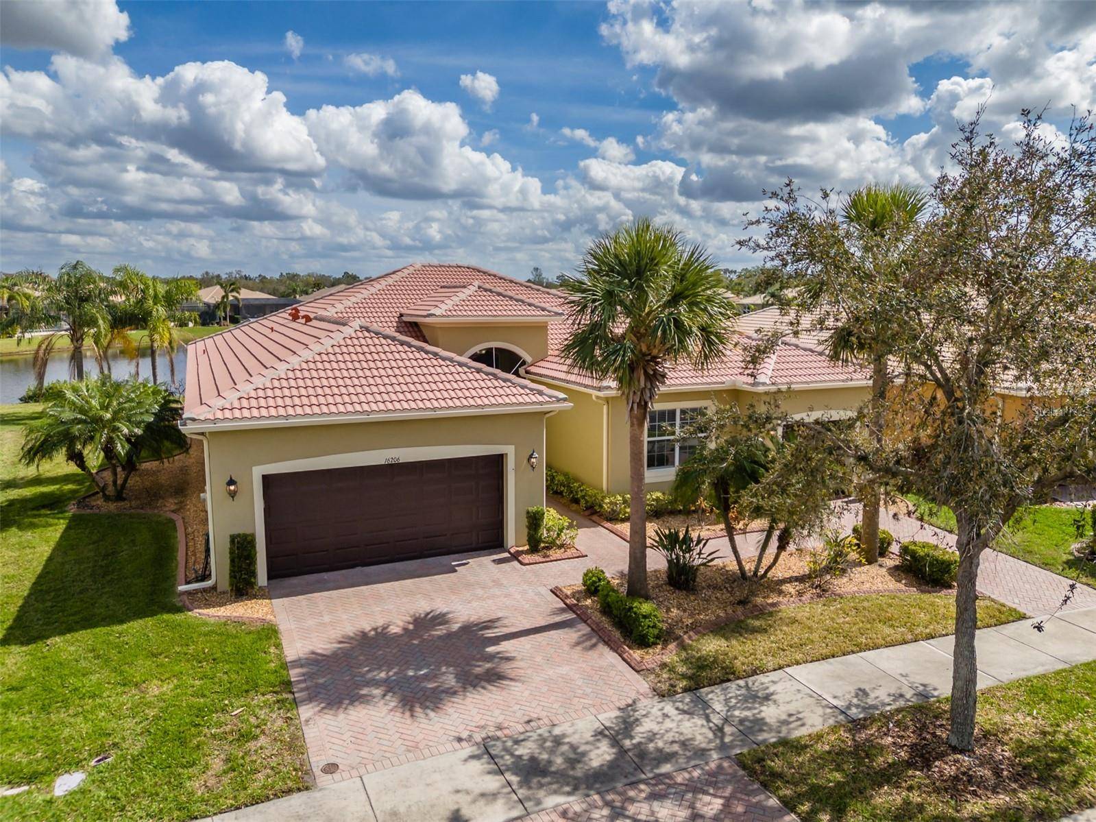 Wimauma, FL 33598,16206 DIAMOND BAY DR