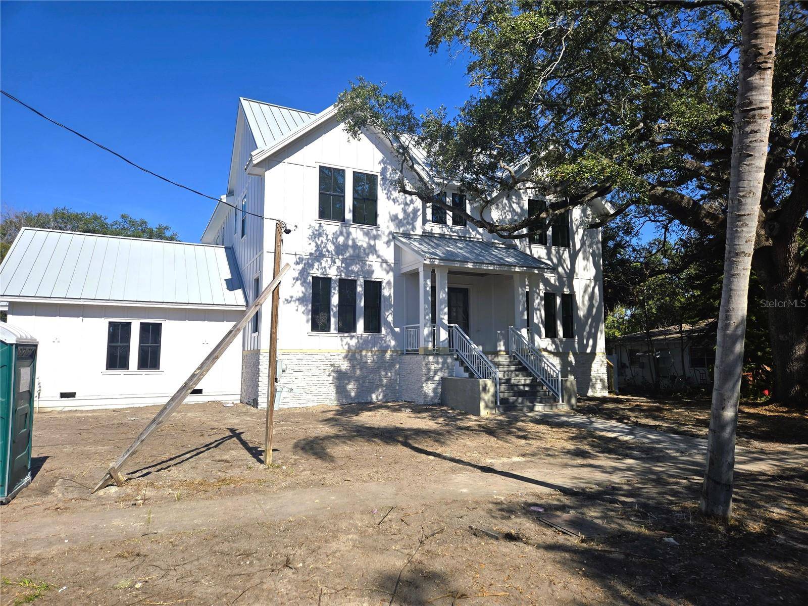 Tampa, FL 33606,515 BOSPHOROUS AVE