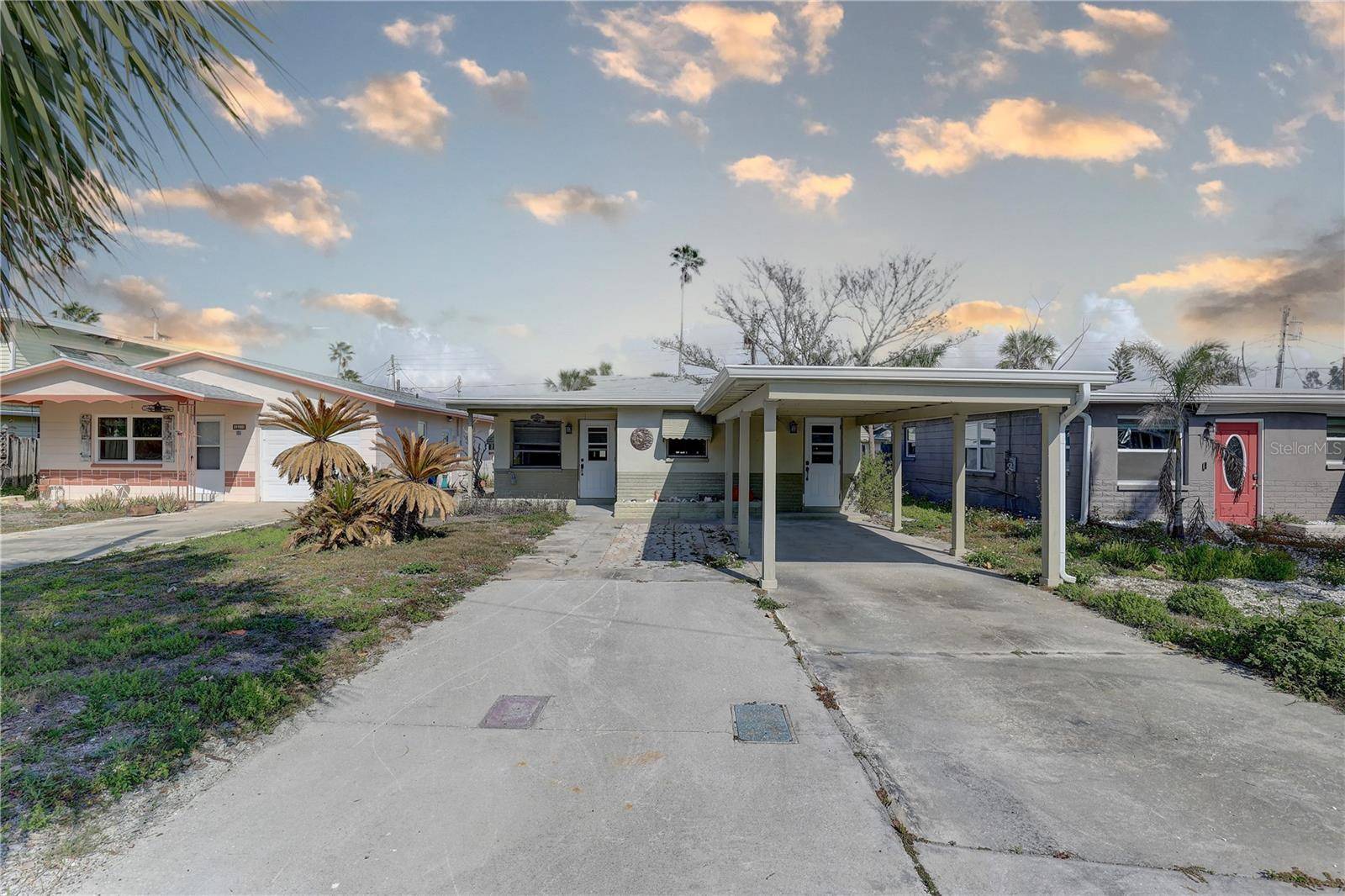 Madeira Beach, FL 33708,13313 2ND ST E