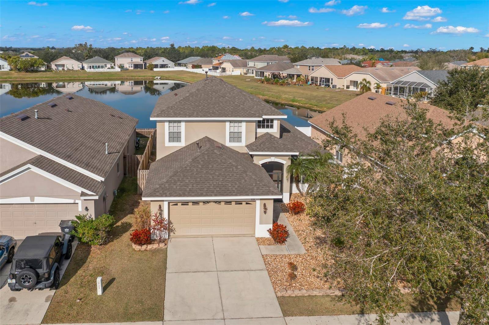 Apollo Beach, FL 33572,5236 CLOVER MIST DR
