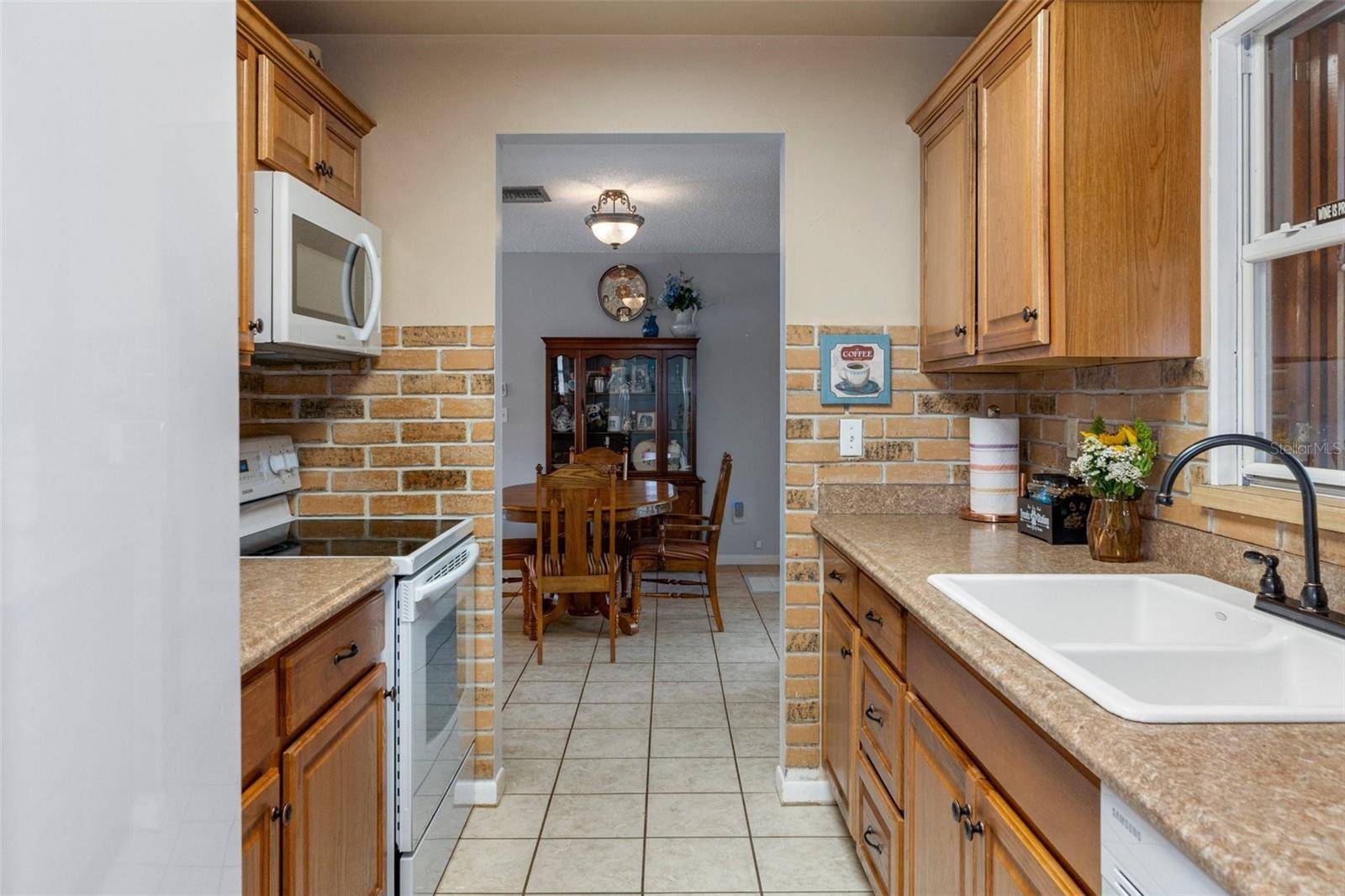 Spring Hill, FL 34606,4553 KIRKLAND AVE