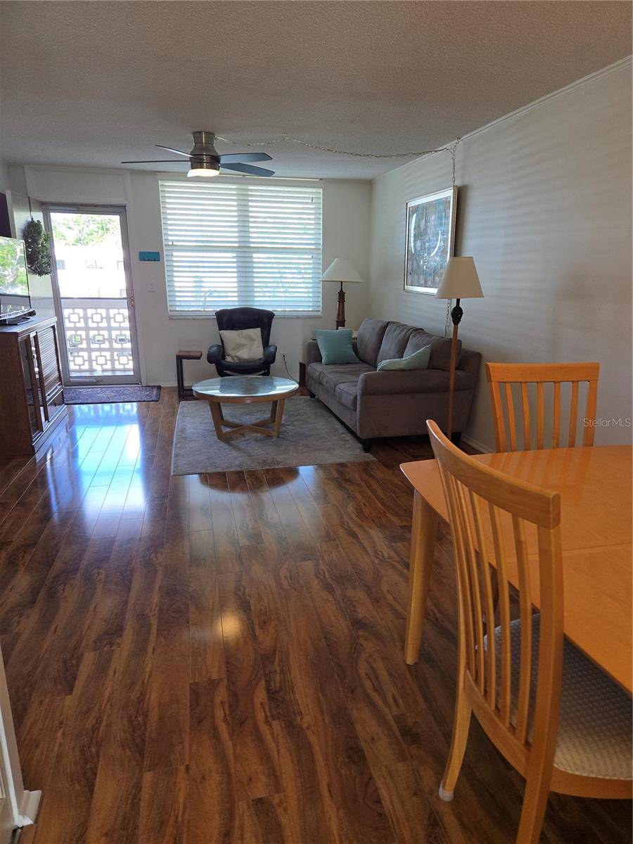 St Petersburg, FL 33703,4915 BAY ST NE #322