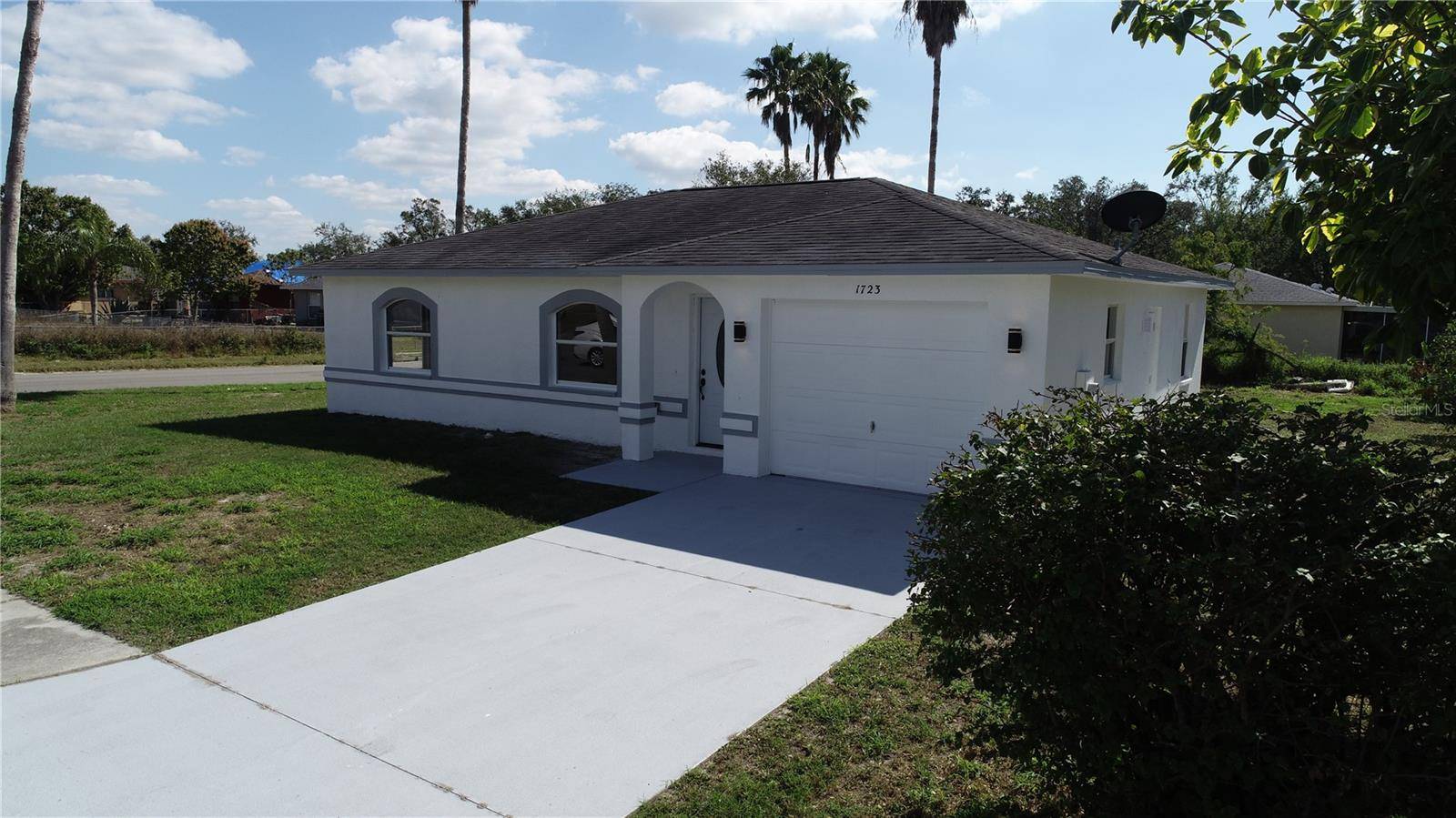 Palmetto, FL 34221,1723 24TH ST E