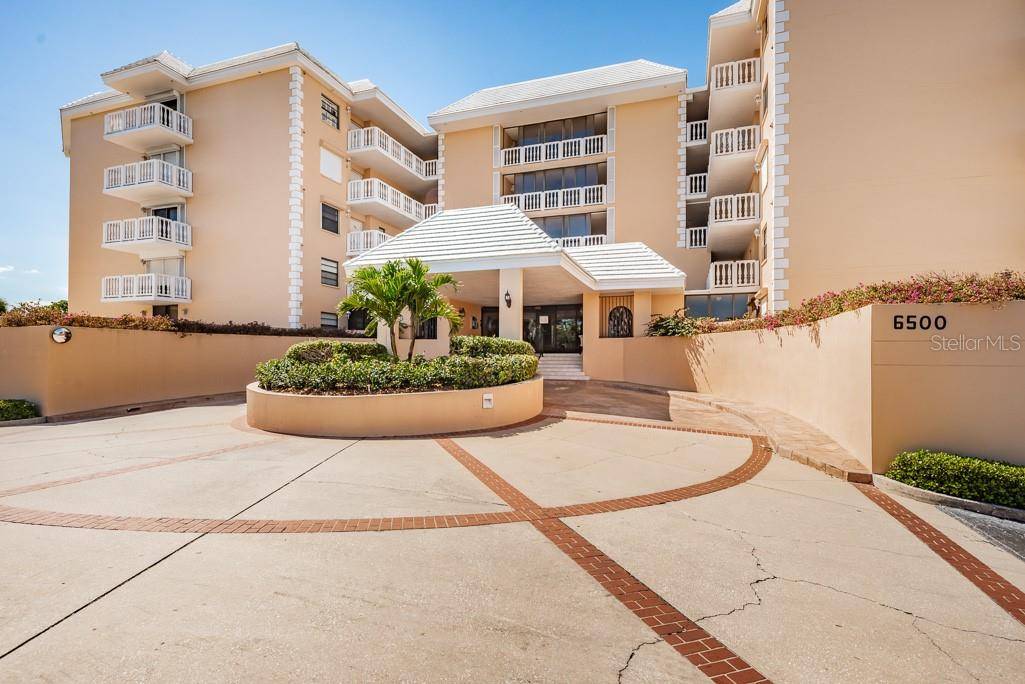 St Pete Beach, FL 33706,6500 SUNSET WAY #202