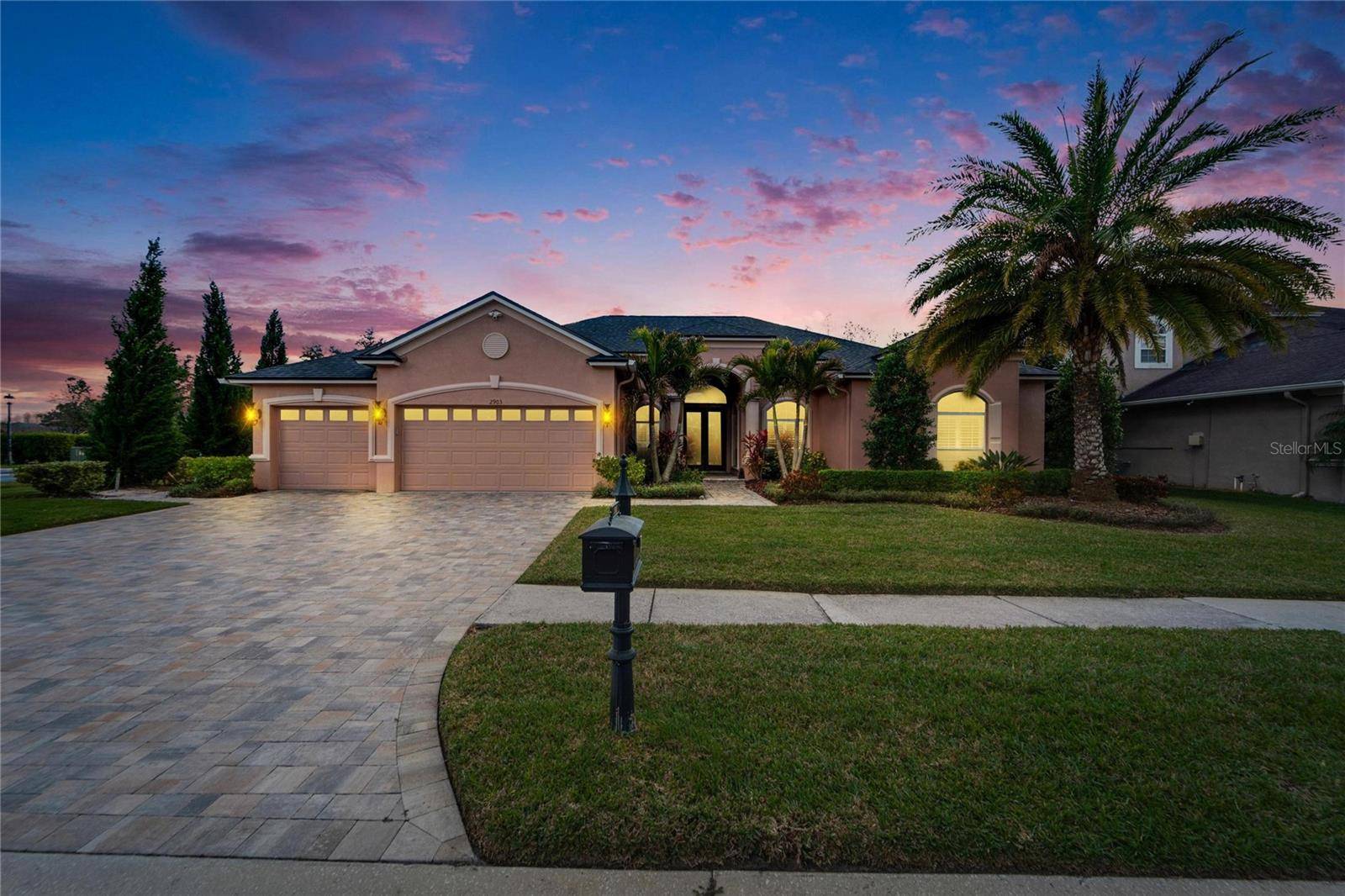 Land O Lakes, FL 34638,2903 MARBLE CREST DR