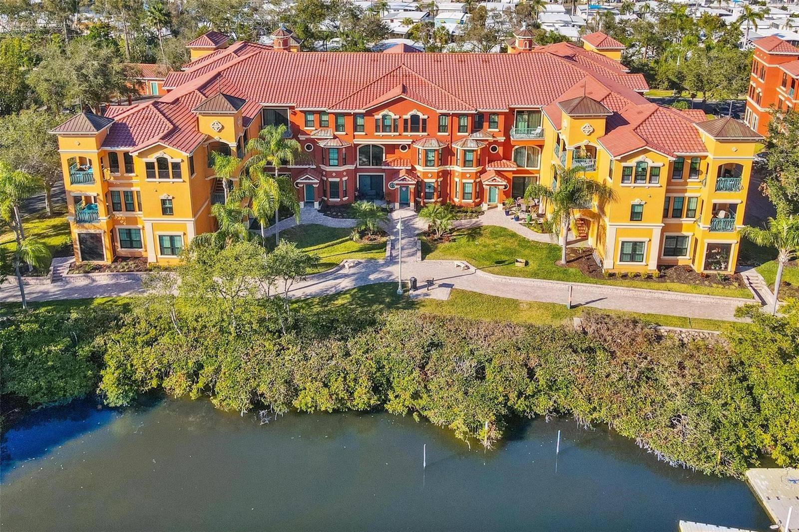 Clearwater, FL 33764,2717 VIA CIPRIANI #620A