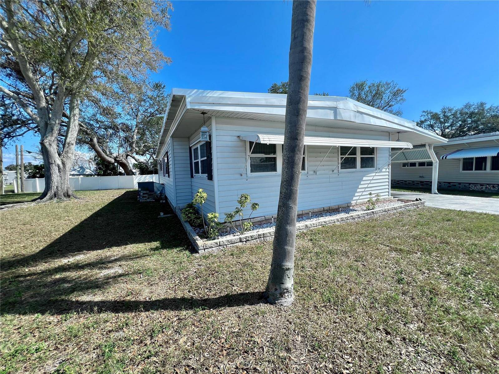 Largo, FL 33771,1100 BELCHER RD S #781