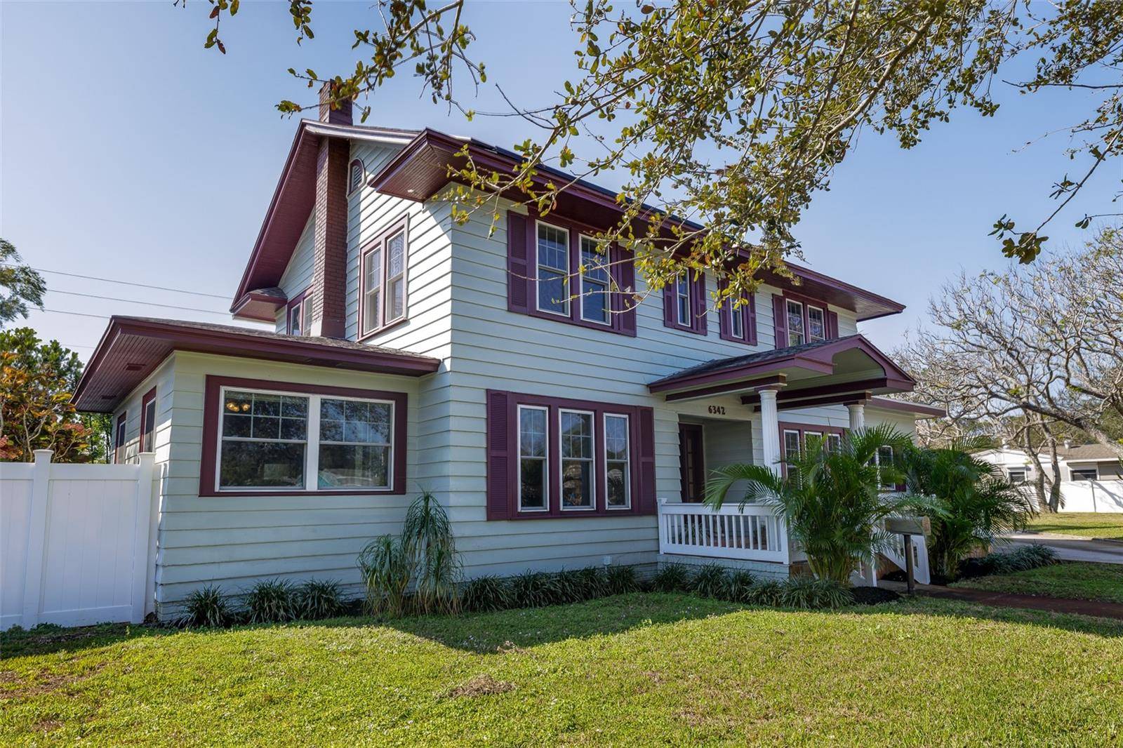 St Petersburg, FL 33710,6342 5TH AVE N