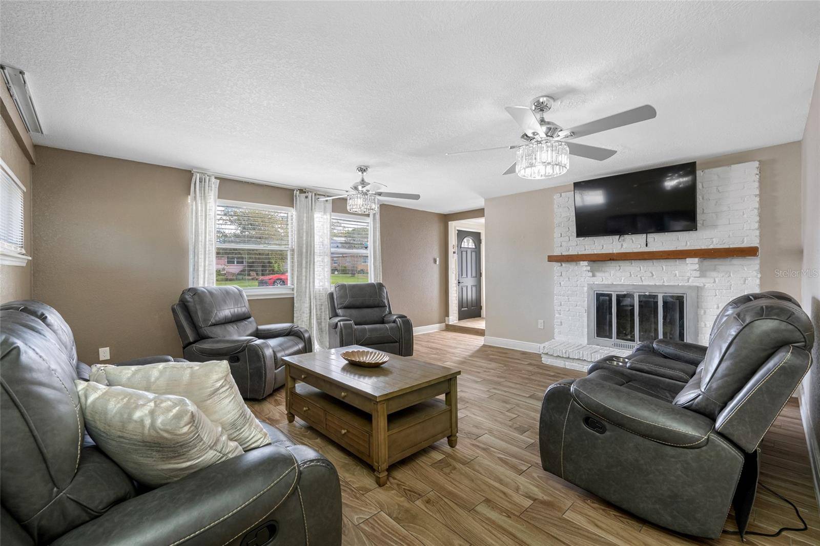 Clearwater, FL 33755,1404 WOOD AVE