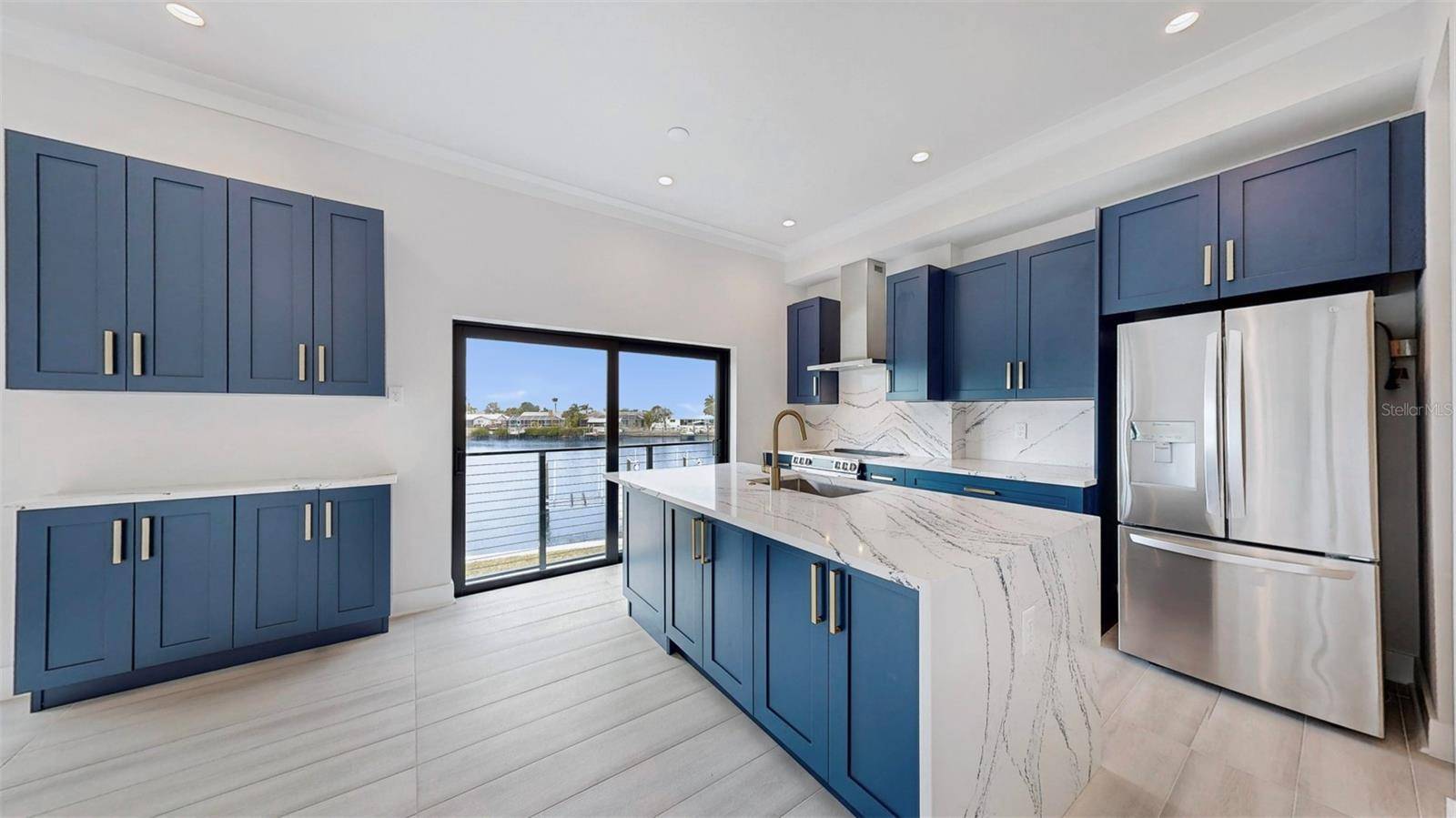 Apollo Beach, FL 33572,774 GRAN KAYMEN WAY