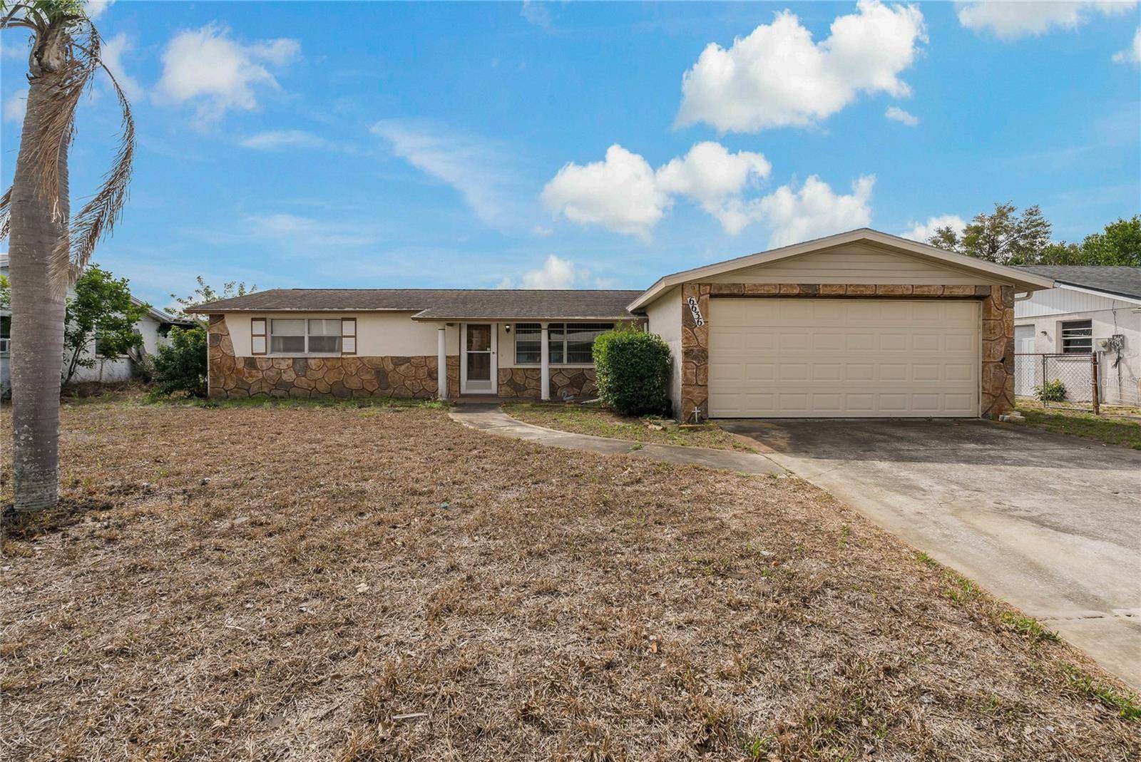 Port Richey, FL 34668,6636 CARNATION WAY