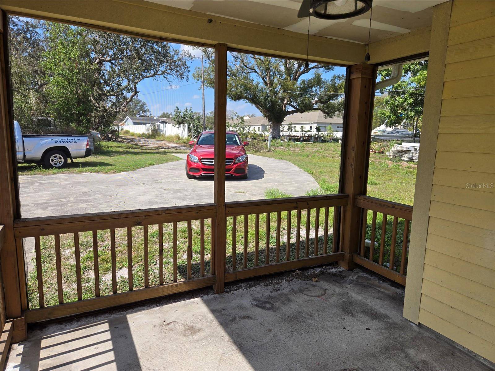 Tampa, FL 33614,8725 TWIN LAKES BLVD