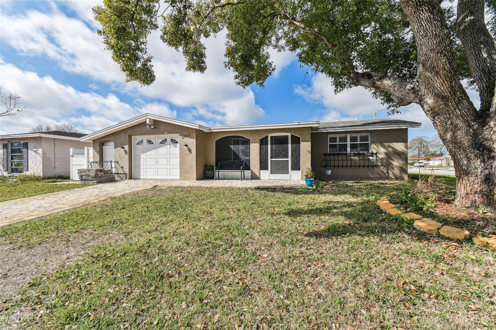 Port Richey, FL 34668,9201 LUNAR LN
