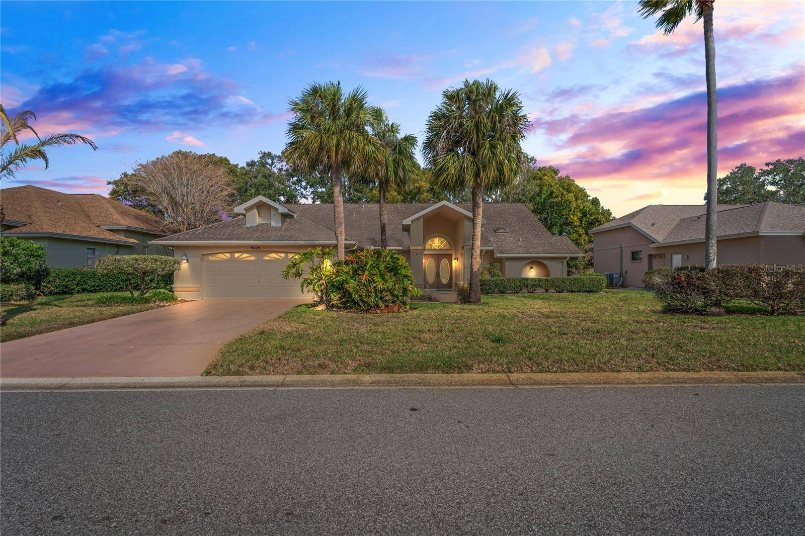 Weeki Wachee, FL 34613,9405 ASHLEY DR