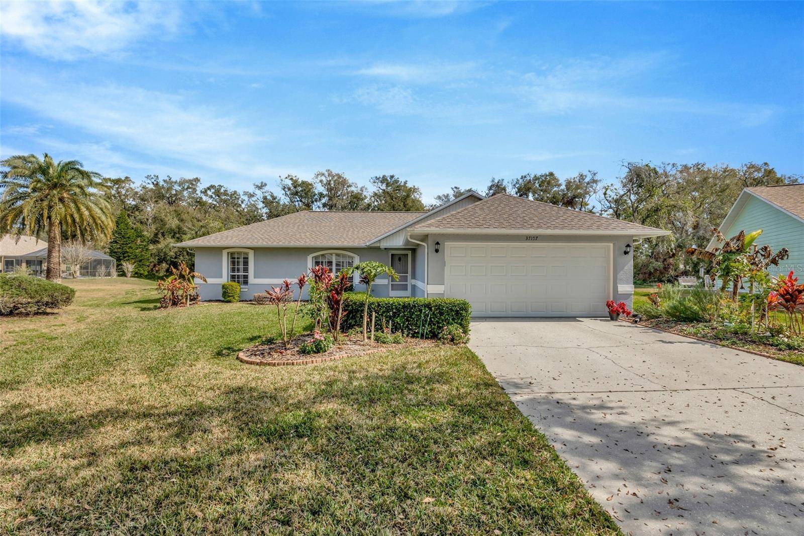 Zephyrhills, FL 33542,37157 FOXRUN PL