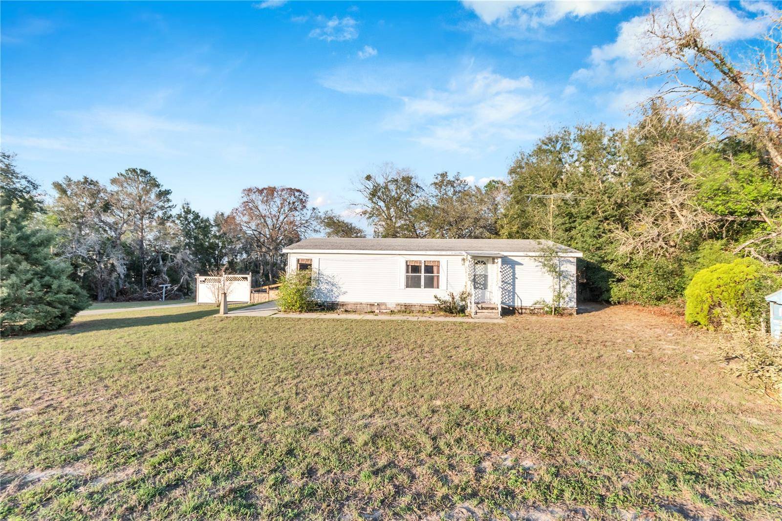 Belleview, FL 34420,10363 E HIGHWAY 25