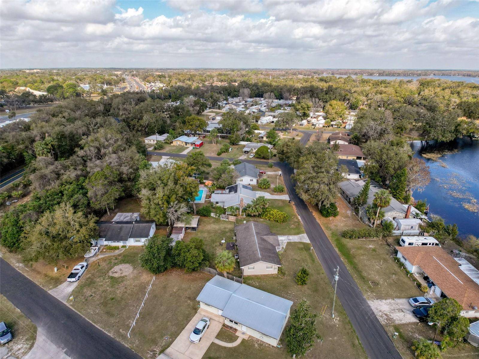 Inverness, FL 34450,525 LAKEWOOD DR